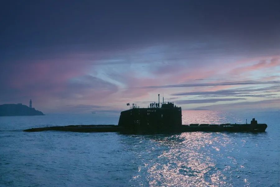 巖星特刊 | 走進(jìn)博物館,回憶崢嶸歲月插圖(21) 巖星特刊 | 走進(jìn)博物館,回憶崢嶸歲月插圖(21)