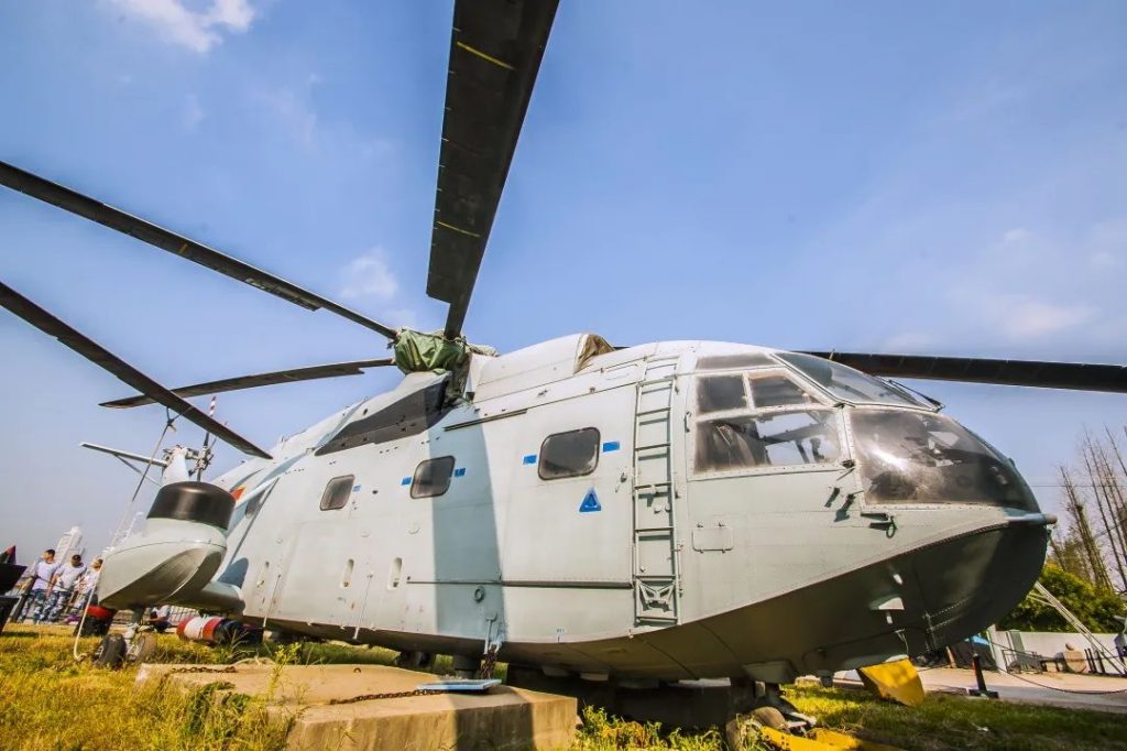 巖星特刊 | 走進(jìn)博物館,回憶崢嶸歲月插圖(22) 巖星特刊 | 走進(jìn)博物館,回憶崢嶸歲月插圖(22)