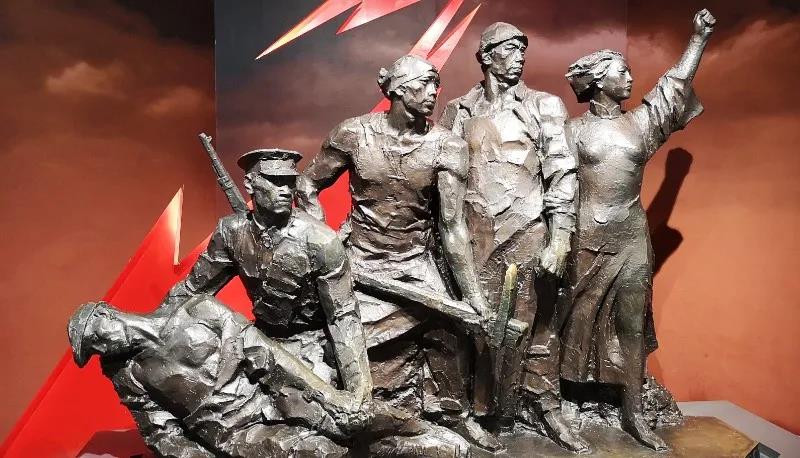 巖星特刊 | 走進(jìn)博物館,回憶崢嶸歲月插圖(3) 巖星特刊 | 走進(jìn)博物館,回憶崢嶸歲月插圖(3)